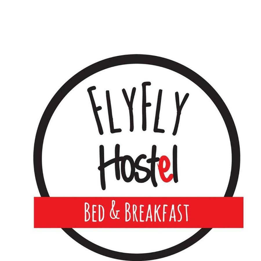 Flyfly Hostel , Darmowy Parking , Rezerwuj Przez Urzadzenia Mobilne -10 Procent Wroclaw Dış mekan fotoğraf
